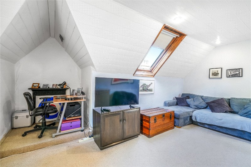 Avenue Road, London, N6
