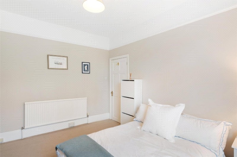 Castledine Road, London, SE20
