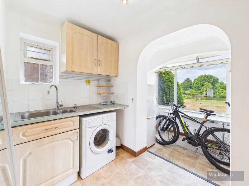 Ditton Reach, Thames Ditton, Surrey, KT7