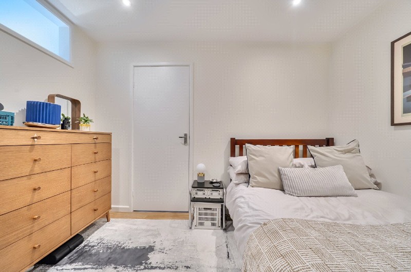 Tavistock Close, Romsey, Hampshire, SO51