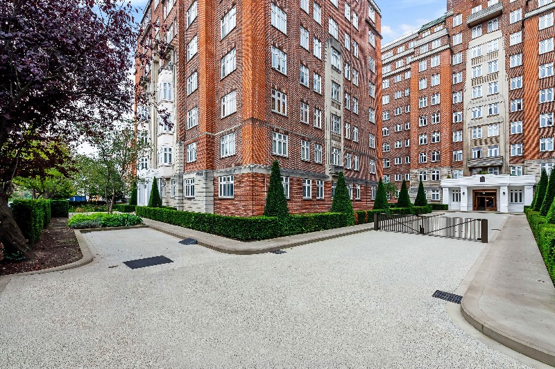 Grove Hall Court, Hall Road, St John&#39;s Wood, London, NW8
