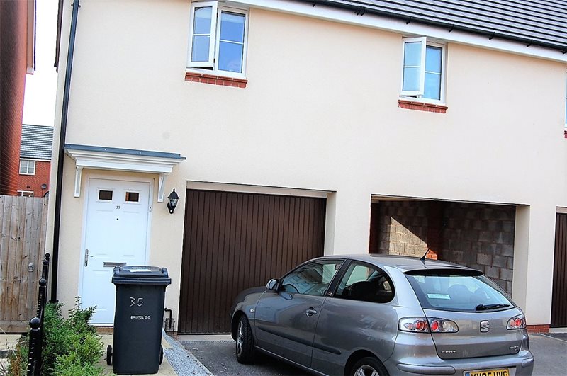 Emerson Square, Bristol, BS7