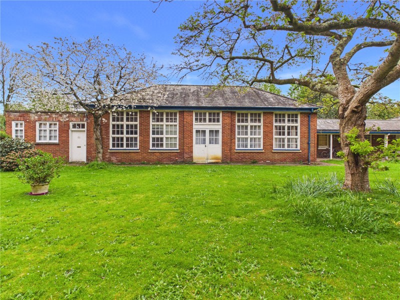 The Lodge, Western Road, Crediton, Devon, EX17
