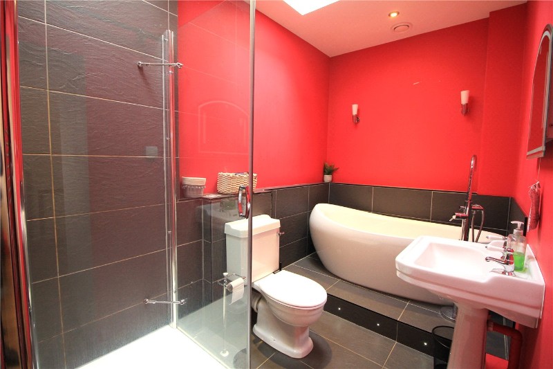 Moat Lane, Taynton, Gloucester, Gloucestershire, GL19