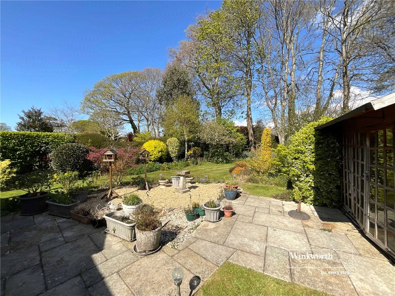 Pinewood Road, Highcliffe, Christchurch, Dorset, BH23