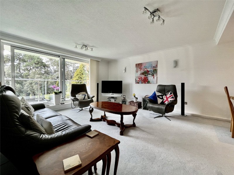 West Cliff Road, Bournemouth, BH4
