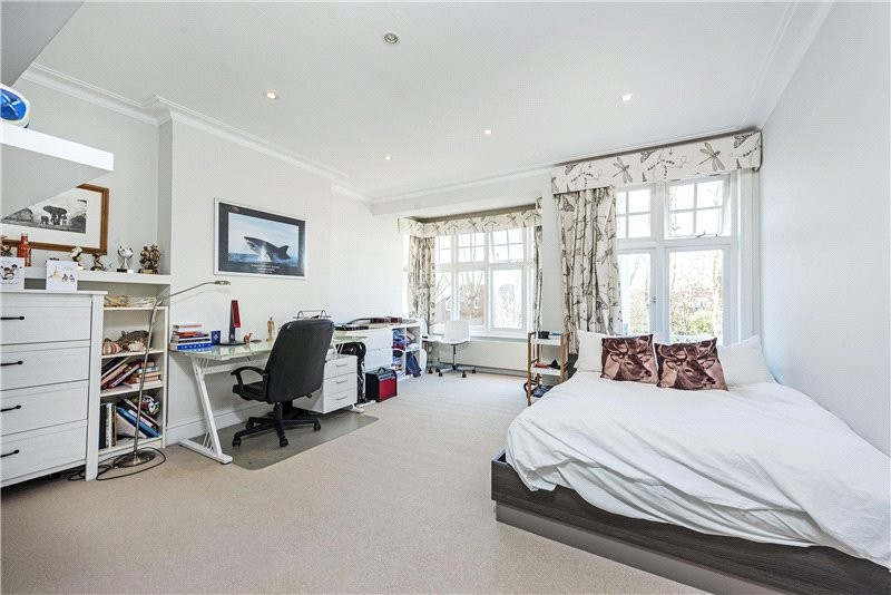 Ferry Road, Barnes, London, SW13