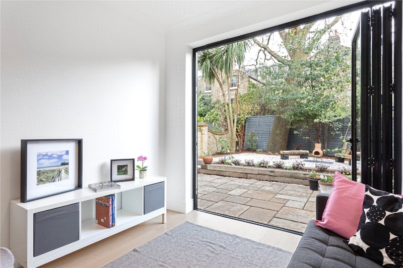 Santos Road, Putney, SW18