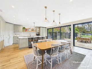 Sandford Lane, Hurst, Reading, Berkshire, RG10