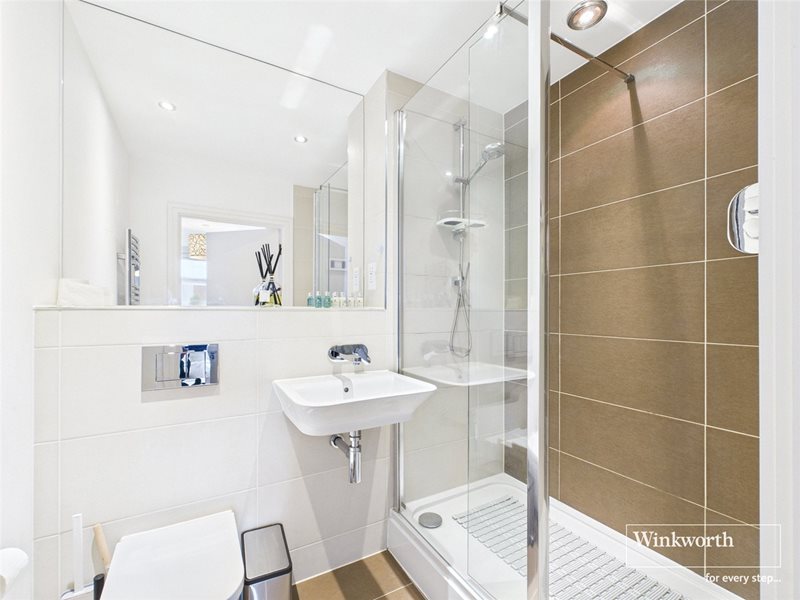 Drake Way, Reading, Berkshire, RG2