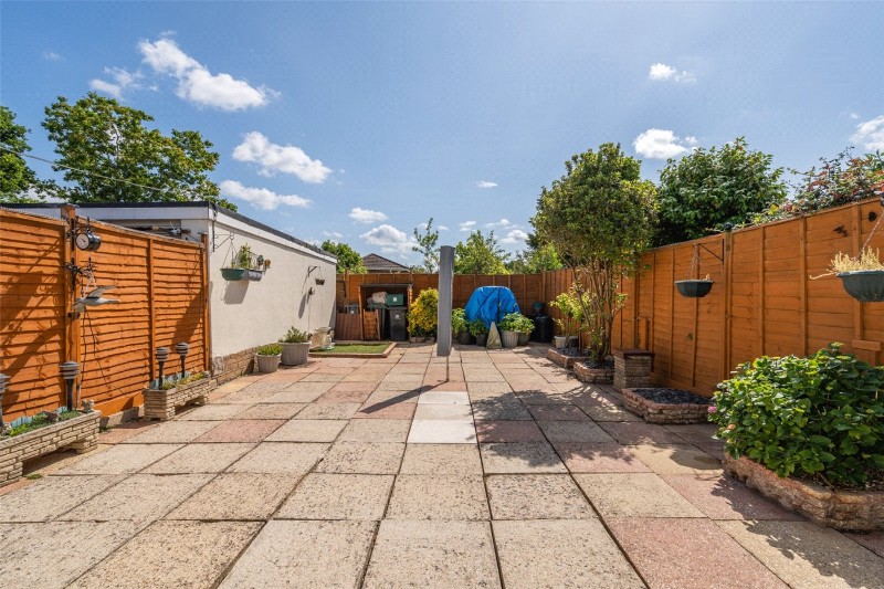 Martindale Avenue, Colehill, Wimborne, Dorset, BH21