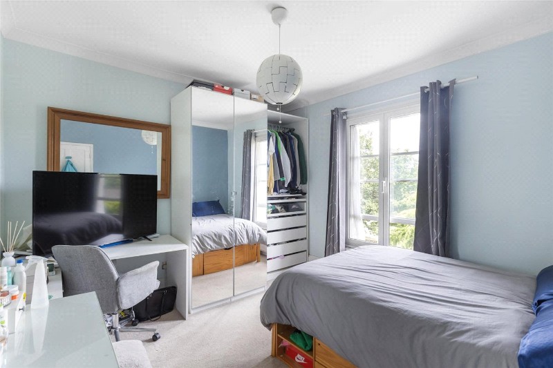 Stockwell Park Road, London, SW9