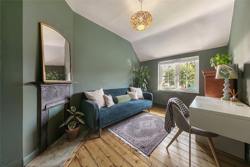 Gibbs Avenue, London, SE19