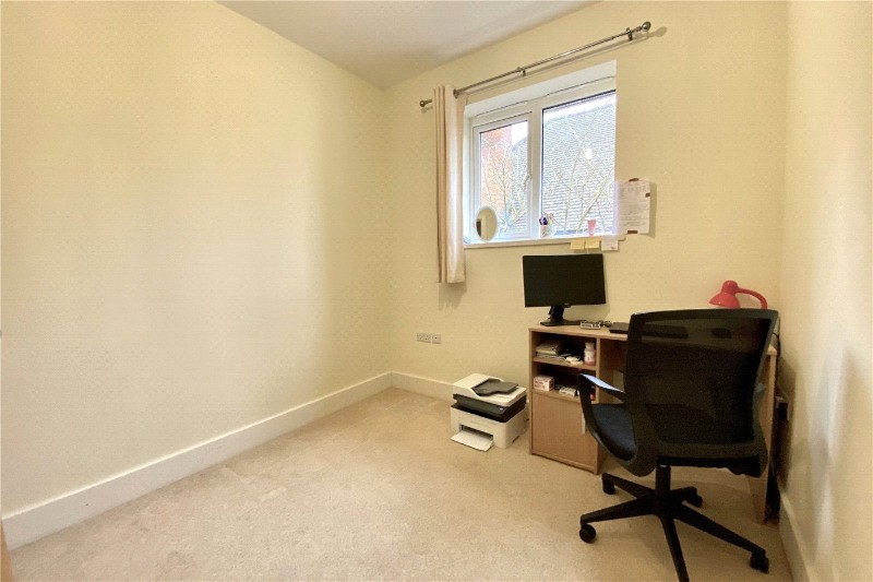 Bassetsbury Lane, High Wycombe, HP11