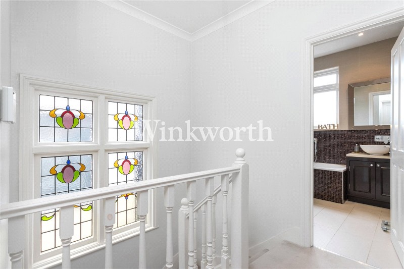 Edenbridge Road, Enfield, EN1