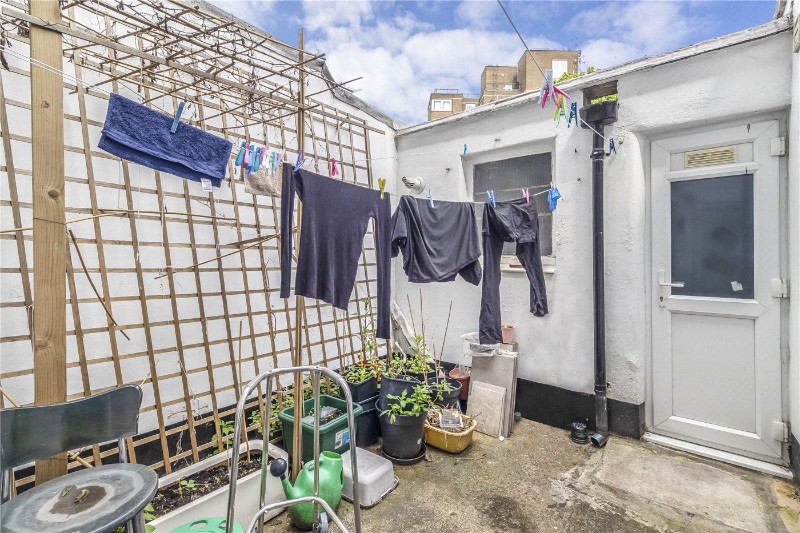 Caledonian Road, London, N7