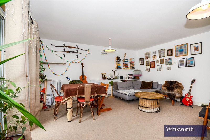 Apple Grove, Harrow, HA2
