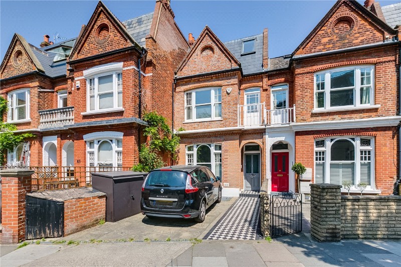 Peterborough Road, London, SW6